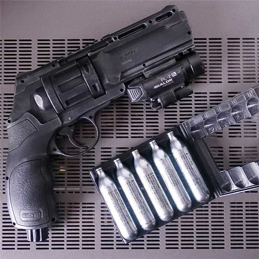 Aliminyòm gaz CO2 katouch pou zam lè izole sou blan